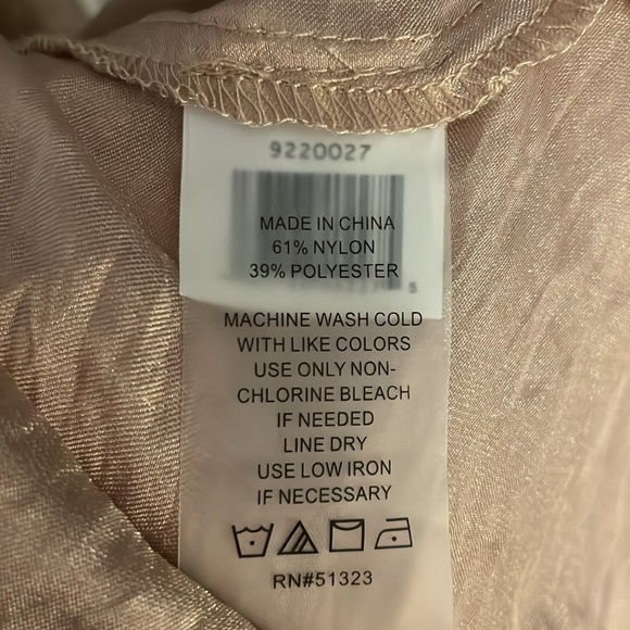 Vince Camuto Gold Organza Shirt - Picture 6 of 10